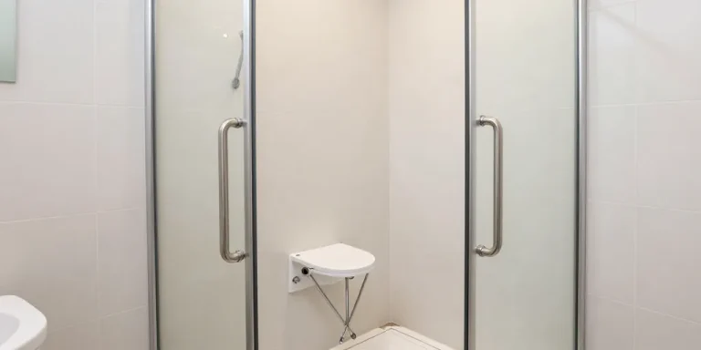 douche pour handicape